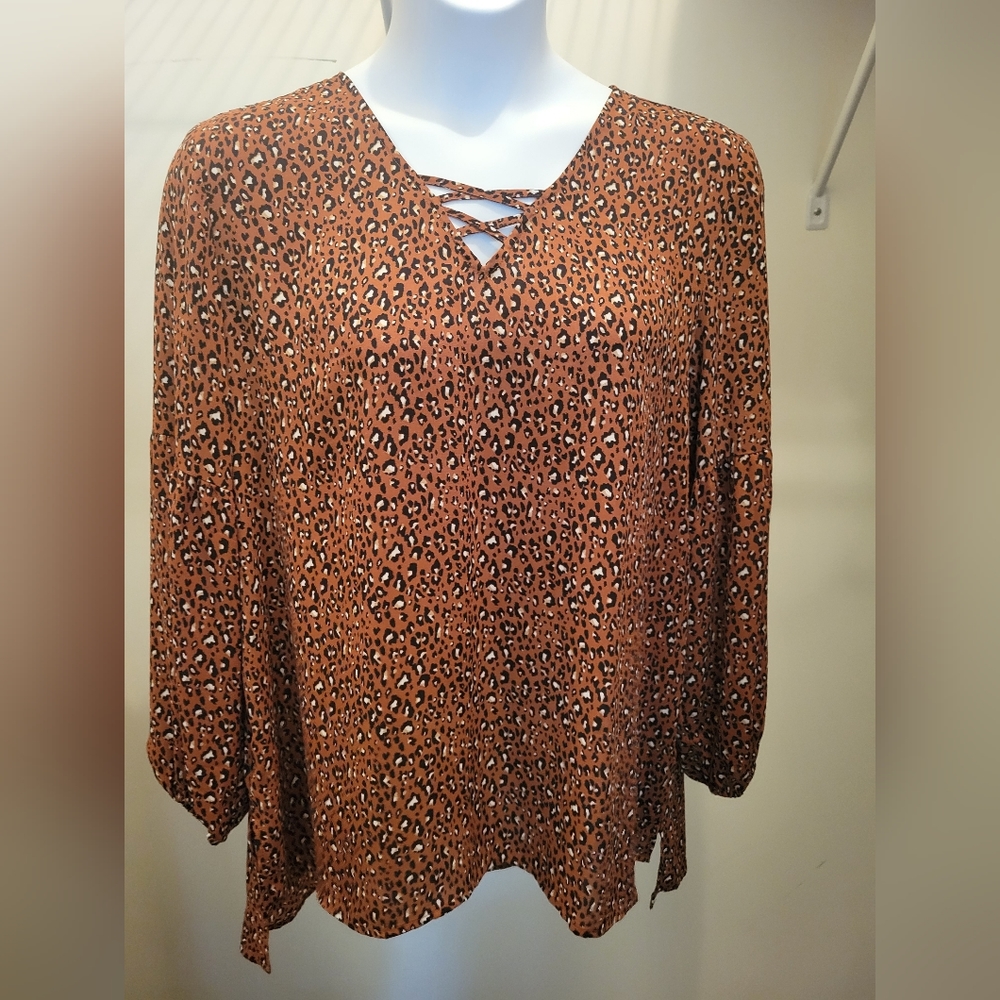 XL animal print blouse